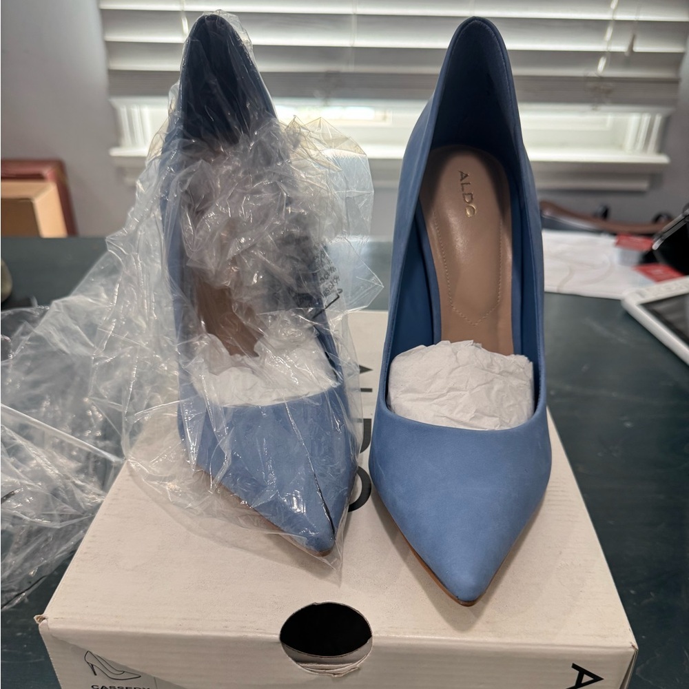 Aldo Blue Suede high Heels Cassedy